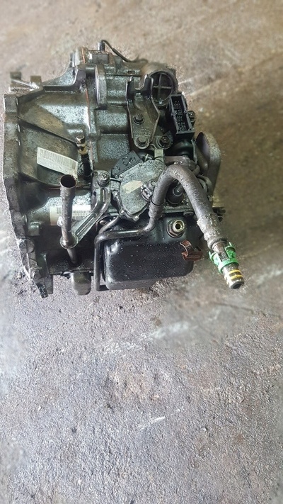 1208925 кпп автомат volvo c70 v70 s70 2.0t конвертер