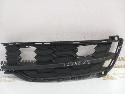 57A807368 Решетка бампера Skoda Karoq 1 NU7 до Рестайлинг 2017-2021