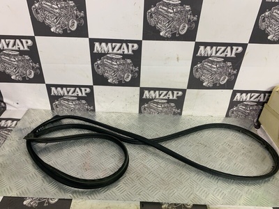 82130L2000 УПЛОТНИТЕЛЬ НА ДВЕРЬ KIA K5 DL3 2020