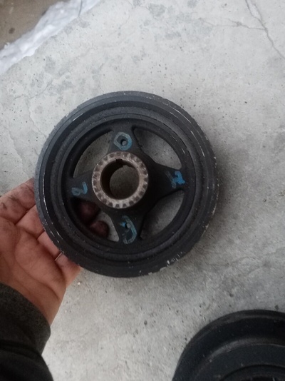 123031KC0A Шкив коленвала Nissan SERENA C25, C26, C26N, C26NN, C27, CC25, CNC25, FC26, FNC26, FNPC26, FPC26, GC27, GFC27, GFNC27, GNC27, NC25, NC26 12303-1KC0A