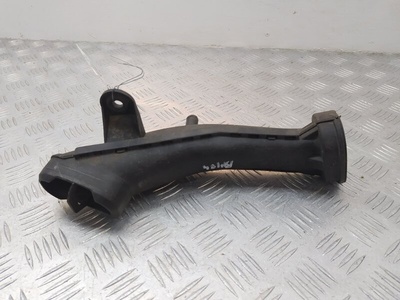 1J0129609B Патрубок воздушного фильтра Seat Toledo (1999-2004) 1999