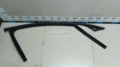2137252800 Уплотнитель стекла двери Mercedes Benz W213 E-Klasse 2016