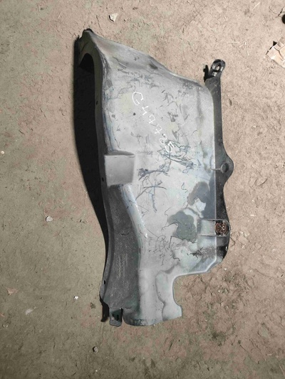 1J0825250f Защита двигателя Volkswagen Golf 4(1997-2004) 2004