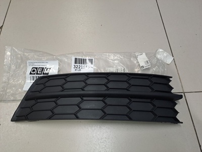 OEM1303L Решётка в бампер левая Skoda Rapid 2013-