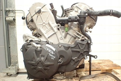 173526 Aprilia tuono v4 1100 factory 21 - 24 двигатель 17521 л.с. гарантия