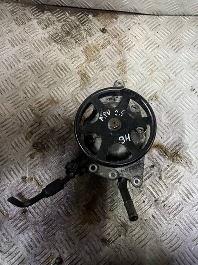 LC6232600F Насос гидроусилителя руля Mazda MPV 2 2002