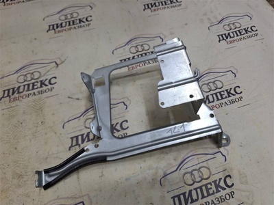 4L0035209A кронштейн (сопут. товар) Audi Q7 2005-2015 2012