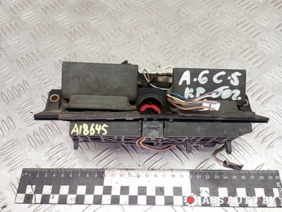 4B0827565F Ручка открывания багажника Audi A4 B5 2000 ,4B0827565G,8D9827565C,8D9827565D