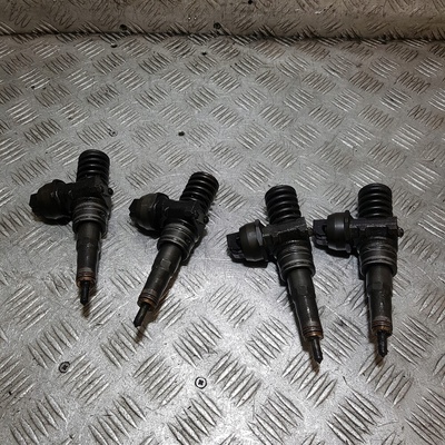 038130073BQ насос комплект passat b6 2.0 tdi 0414720312