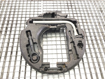 4G0012109C комплект инструментов audi a6 c7 седан / лимузин 10 - 18 подъёмник
