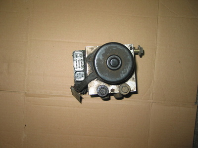 P04721765AB Насос абс chrysler voyager 01 - 04r .