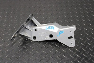 K8D216C174ADEVOQUE крепление крыла правая передняя land rover evoque ii 2 l551 k8d2 - 16c174 - ad