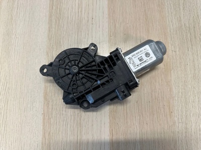 6R0959801AJ volkswagen seat skoda моторчик стекло