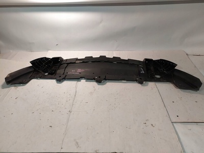 A1768850136 Плита крышка под бампер мерседес cla w176