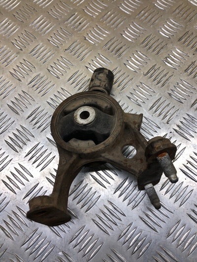 1237128200 Подушка крепления двигателя Toyota Rav 4 (XA30) (2005-2014) 2006