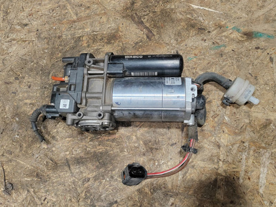 4M0616005G компрессор пневмоподвески Volkswagen Touareg 3 2019