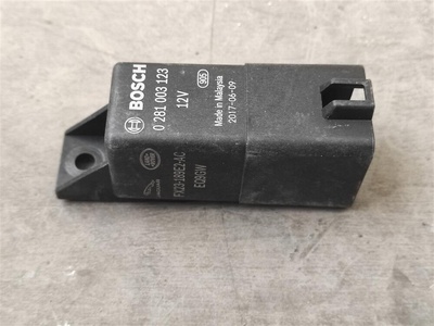 FX23189E2AC Реле свечей накала Land Rover Discovery Sport L550 2017 , , C2D48783, C2D58533, KX63189E2AA, LR071241, LR117592