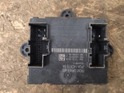 JPLA14D618BA Блок управления двери Land Rover Discovery 5 L462 2019 , , , LR113210,