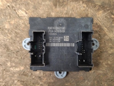 JPLA14D619BA Блок управления двери Land Rover Discovery 5 L462 2019 , , LR113212