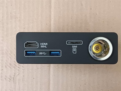 C2D51466 Разъем aux / usb Jaguar F-pace X761 2018 , FW9319E110AD, , FW9319E110AD, LR087366, C2D57634, FW9319E110AE, LR114028