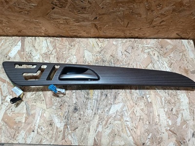 A1667204002 Накладка Mercedes GLS X166 2019