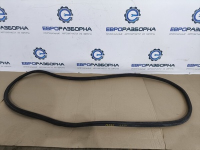 J8A243712AB Уплотнитель багажника Land Rover Range Rover Velar L560 2018 , LR092606