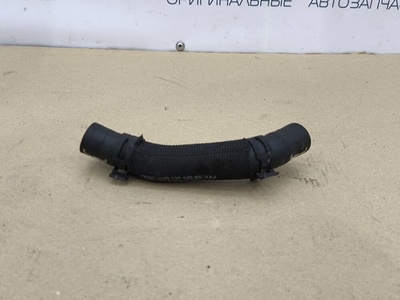 4M0121449BK Патрубок системы охлаждения Audi Q8 4M8 2021