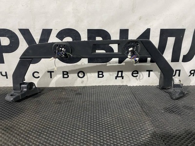 84468503 Стойка зеркала прав. Volvo FH4