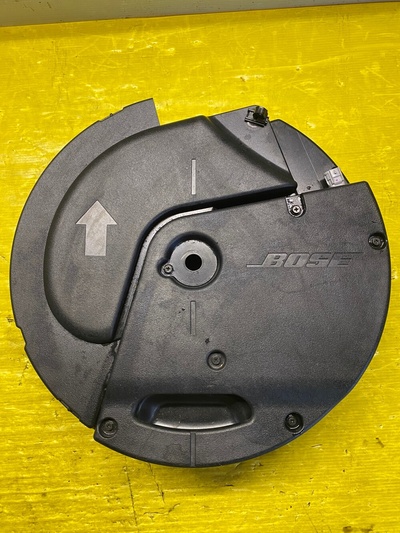 K12366960FGHG mazda 3 вр iv cx30 cx5 ii сабвуфер акустическая система bose k12366960