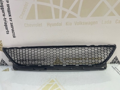 8200752803 Решетка бампера Renault Logan 1 LS Рестайлинг 2009-2015