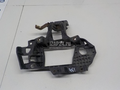 BS3E51684A Кронштейн фары противотуманной правой Mazda Mazda 3 (BK) (2002 - 2009)