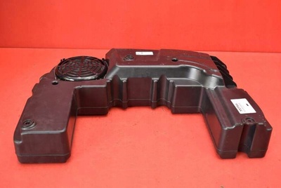 8X0035412 динамик сабвуфер audi a1 8x 1.2 tfsi 86 л.с. 10 - 14