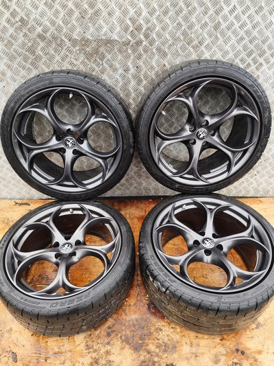 Альфа ромео джулия qv 2.9 alu колёсные диски колёса