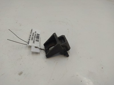 4E0121077A Крепление кассеты радиаторов Audi A8 D3/4E 2-й рест. (2007-2010) 2009