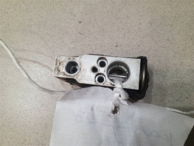 8851533020 Клапан кондиционера Toyota Camry XV40 2006-2011 2006