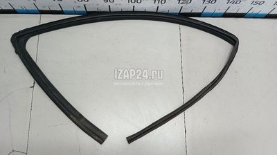 80330JD00A Уплотнитель стекла двери Nissan Qashqai (J10) (2006 - 2014)