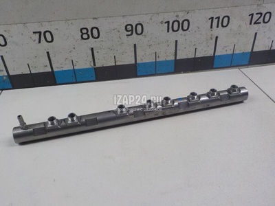 13537805423 Рейка топливная (рампа) BMW X5 E70 (2007 - 2013)