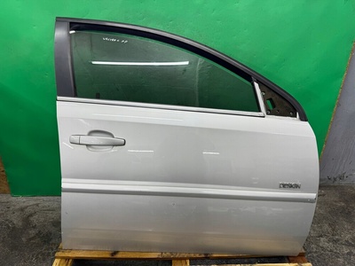 20022008 Дверь правое передняя передняя в сборе opel vectra c iii 02 - lak: z157