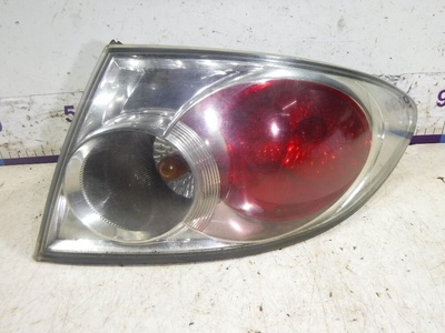 GJ6A51150E Фонарь задний правый Mazda 6 GG (2002—2005) 2004