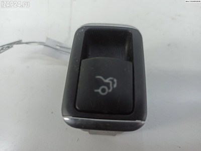2049055602 Кнопка открывания багажника Mercedes W212 (E) 2010