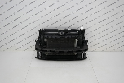 565805588P Кассета радиаторов в сборе с передней панелью Skoda Kodiaq 2016