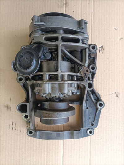 04B103603E насос масляный volkswagen 1.4 tdi cut cus распредвалы balansujące 04b145208g