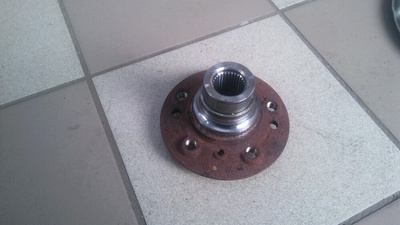 A1663570208 Фланец ступицы задней Mercedes GL X166 2015 ,A1663570900