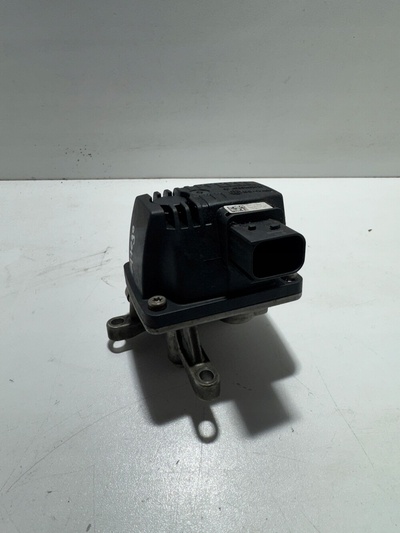 A0001403939 форсунки дозатор adblue мерседес actros mp4 antos atego