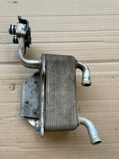 AB397A095BB форд ranger iv 3.2 радиатор масляный ab39 - 7a095 - bb
