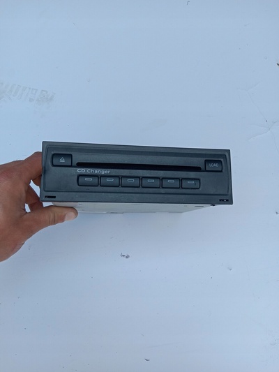 250551 cd - чейнджер компакт - диск считыватель 4e0910110e audi a6 c6 04 - 08