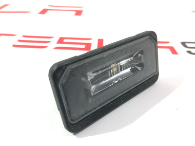 103434100B Подсветка номера Tesla Model X рест. 2022 1034341-00-B,A2038200256