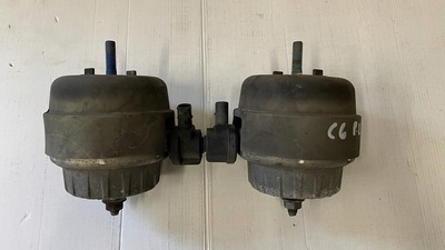 4F0199379H Audi a6 c6 2.7 tdi подушка двигателя 4f0199382h
