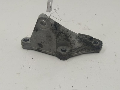 13517810698 Кронштейн двигателя Toyota RAV 4 4 (CA40) рест. (2015-2019) 2016