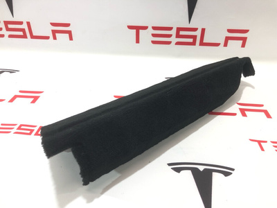 160653600C Прочая запчасть Tesla Model S 2-й рест. 2021 1606536-00-C